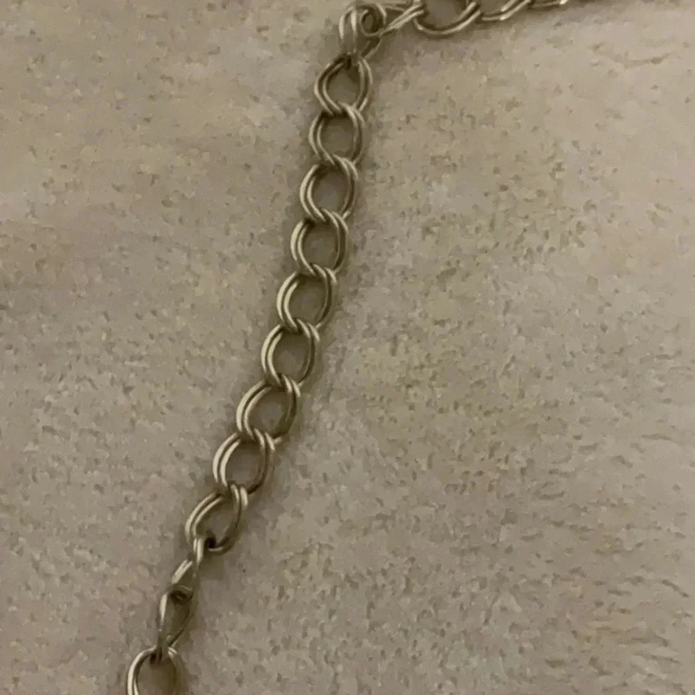 Necklace - Picture 7 of 7